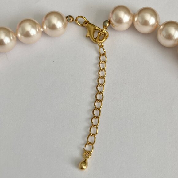 Vintage Cream Glass Pearl Necklace 20" 12mm Hand Knotted Matinee Length GoldTone - Picture 10 of 12